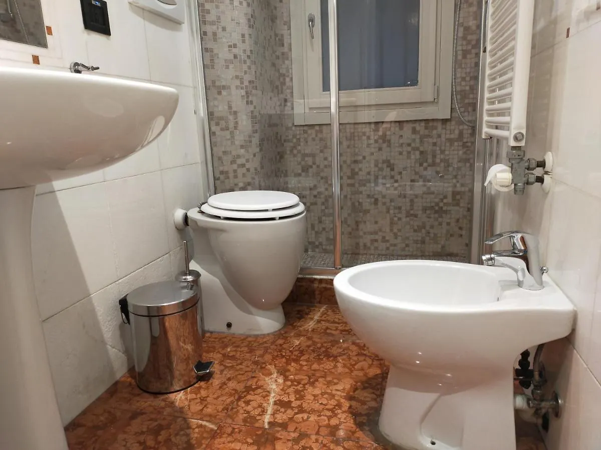 Biennale Apartment Near San Marco Venice