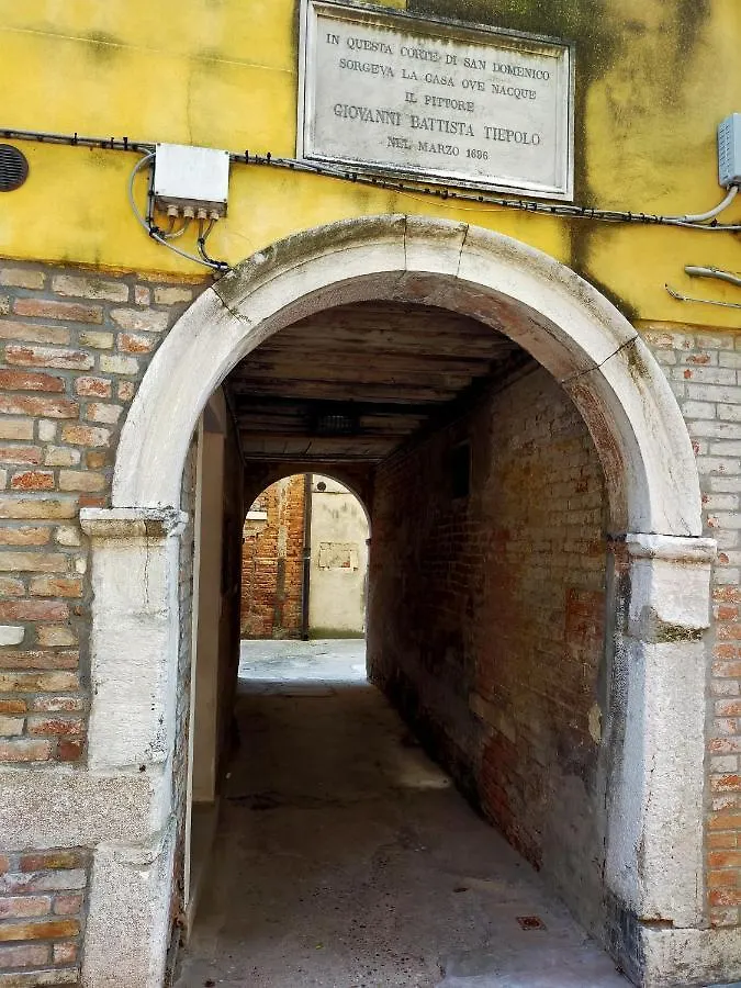 Biennale Apartment Near San Marco Венеция